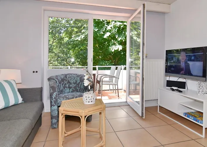 Alma &amp Eva, Whg 11 韦斯特兰